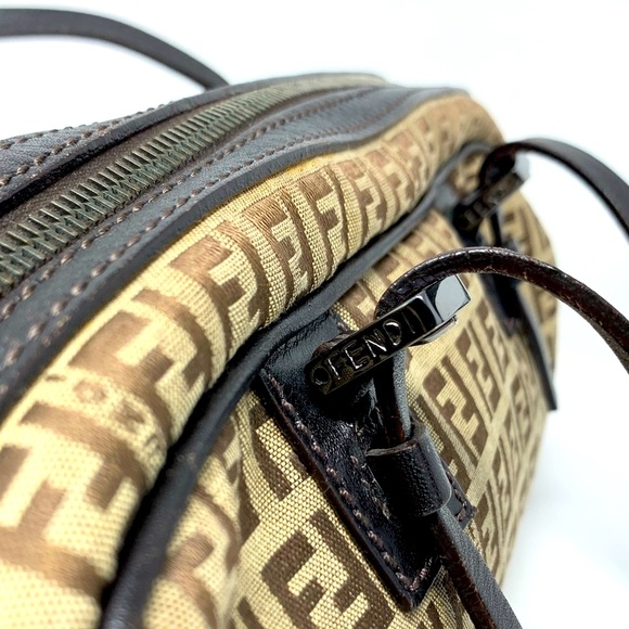 Vintage Fendi Shoulder Bag - Picture 6 of 14